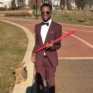 Meet your Posher, Marquis